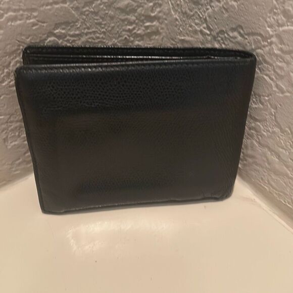 Dolce & Gabbana Bifold Wallet Black Leather Cardholder Minimalist Quiet Luxury - Picture 3 of 15